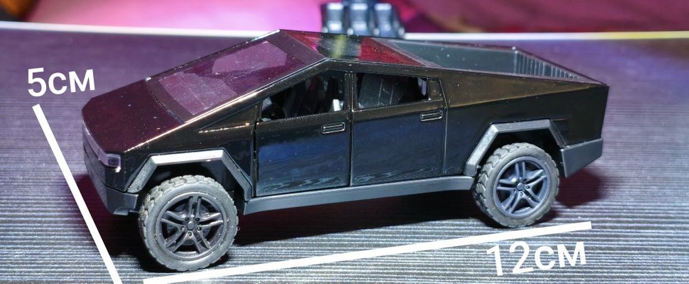Cybertruck TESLA Пикап / Размер 1:36 / Откатный Механизм / Черный