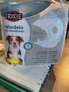 Diapers for dogs. Fraldas para caes.