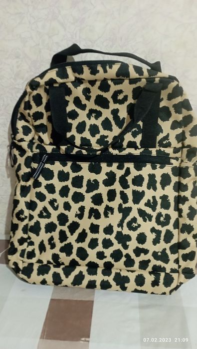 Продам нову рюкзак -сумку ИКЕА.