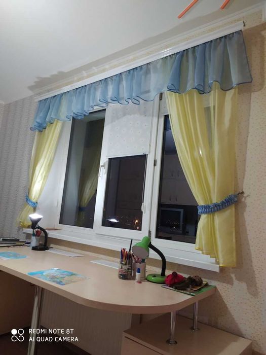 Продам меблі доя диьячоі кімнати з двома ліжками.