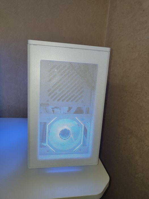 RTX5060TI 8gb DDR5 32GB 6000mhz ,Ryzen 5 8600G,NVME 1 tb