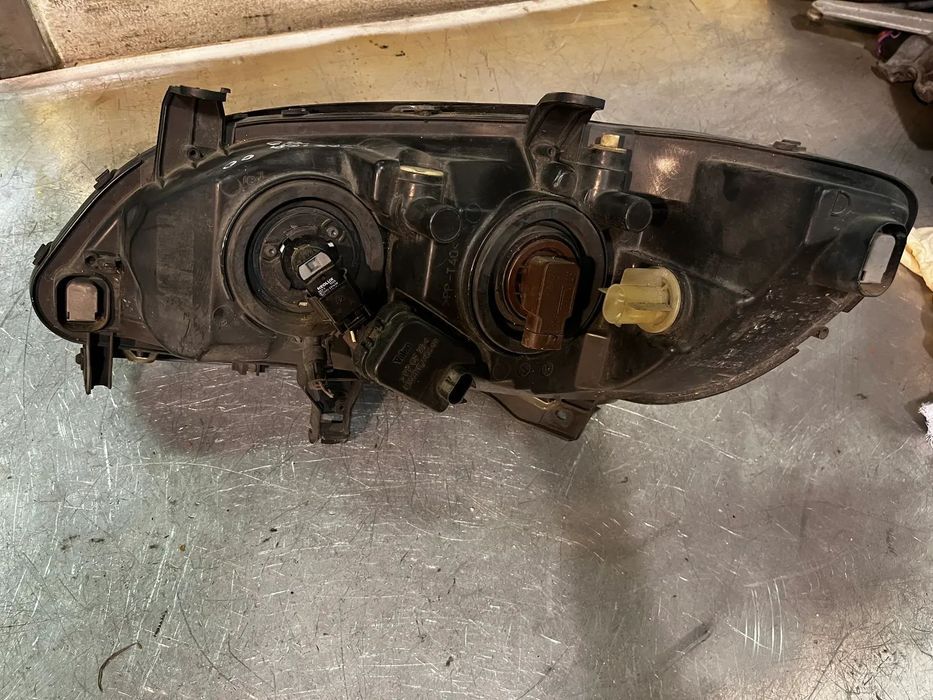 ÓTICA / FAROL OPEL ZAFIRA A - ESQUERDO / DIREITO