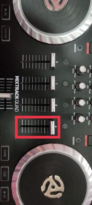 Venda Rapida Mesa de Mistura Dj Numark Quad