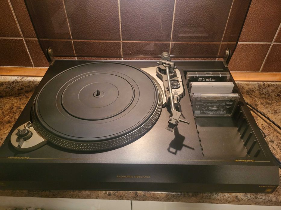 Gramofon DUAL ASP 130