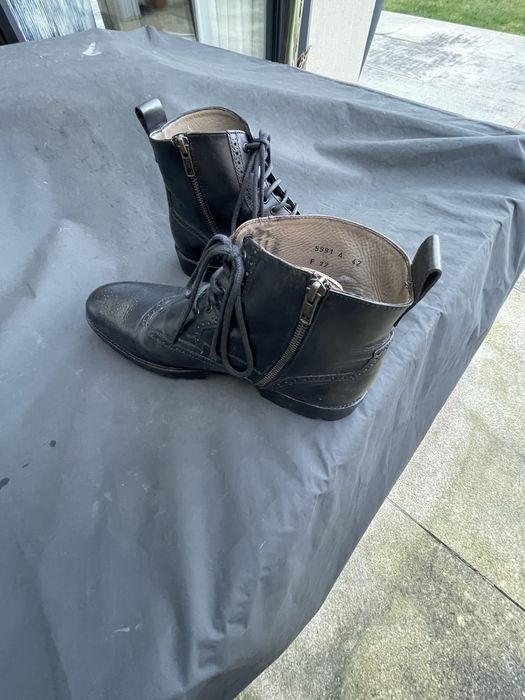 Botas pele preta Tam 42