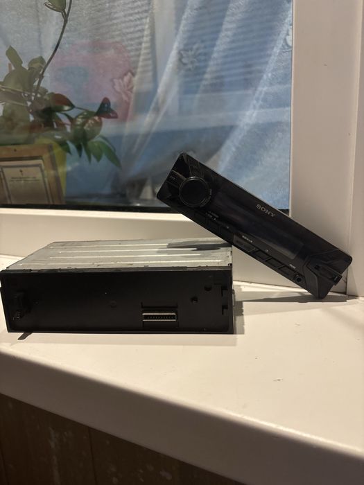 Авто магнітола Sony