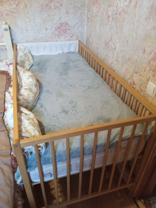 Дитяче ліжко IKEA 70х140 з матрасом