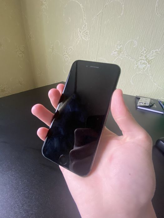 iPhone 8/64 Neverlock