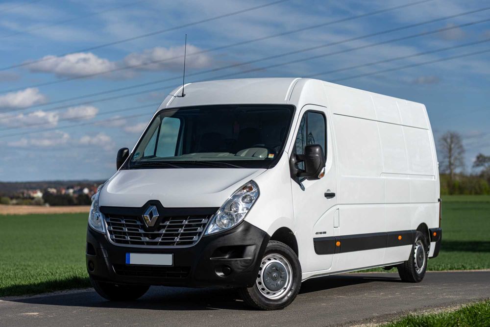 WYPOŻYCZalnia Busów Wynajem Busa Kat. B MASTER MAXI Przeprowadzka