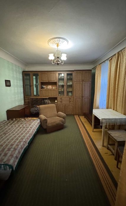 Продам жилой дом в центре Черноморска