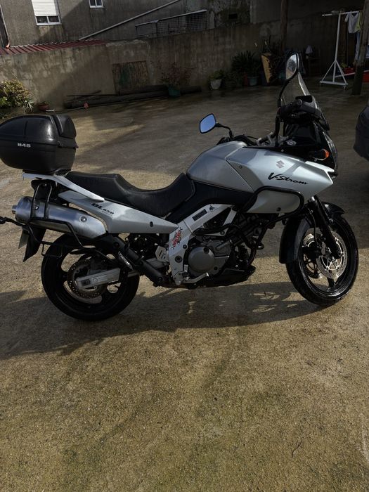 Suzuki V-strom 650