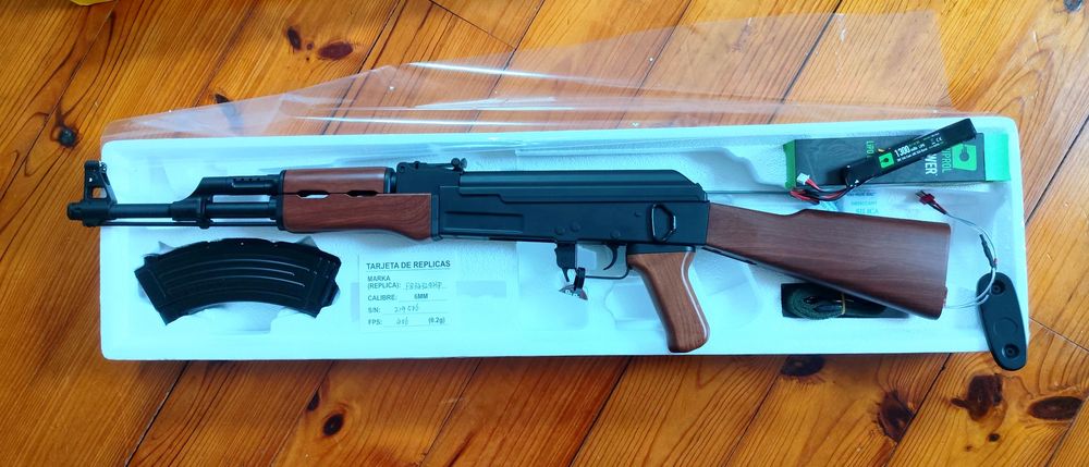 AK CYMA 522 G. II - airsoft Novo