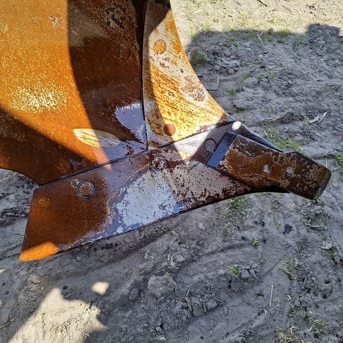 Sprzedam plugi marki HUARD czteroskibowy
