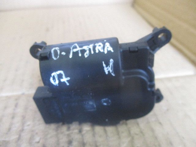Motor da comporta da sofagem OPEL Astra G Hatchback (F48_, F08_)