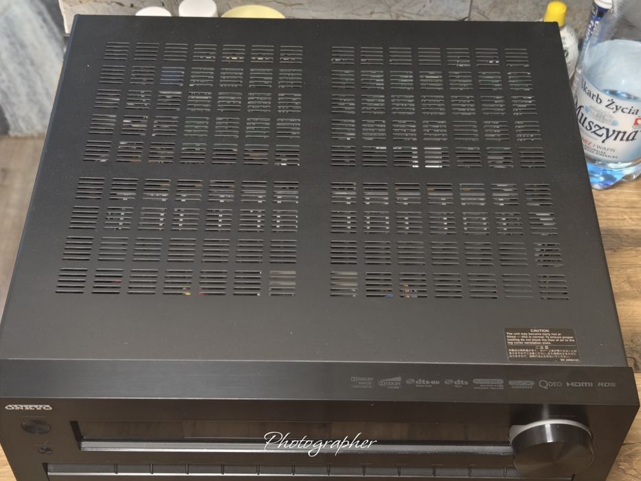 Amplituner Onkyo TX-NR818 bez wady DSP