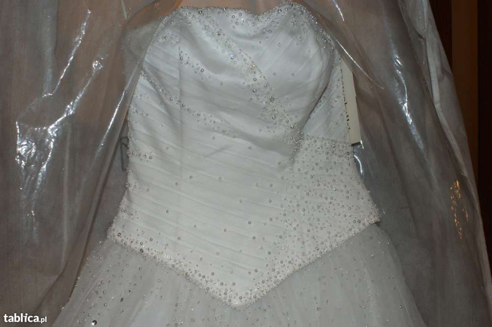 Suknia ślubna Lisa Ferrera