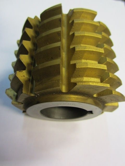 Черев'ячні фрези по металу