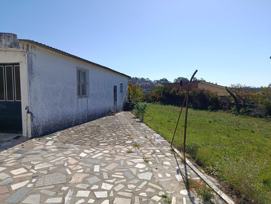 Moradia Independente T6 em Travanca- Santa Maria da Feira