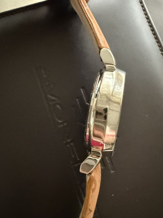 Годинник Louis Vuitton новий