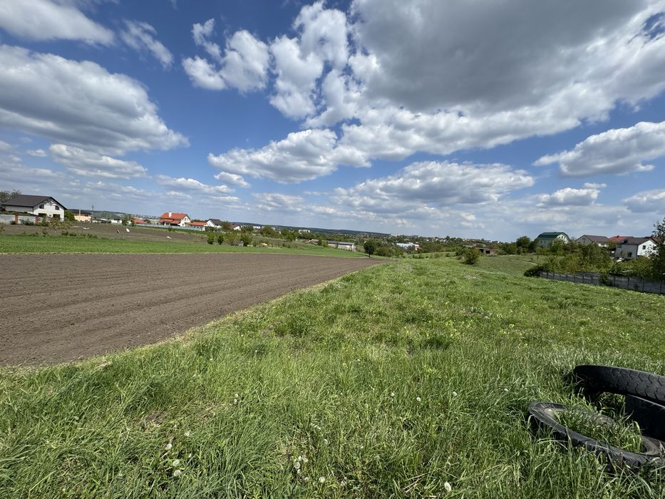 Продаж земельноі ділянки  Дубове