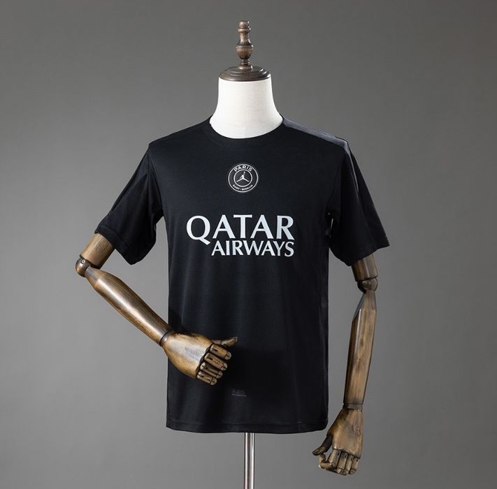 Camisas de clubes e seleções