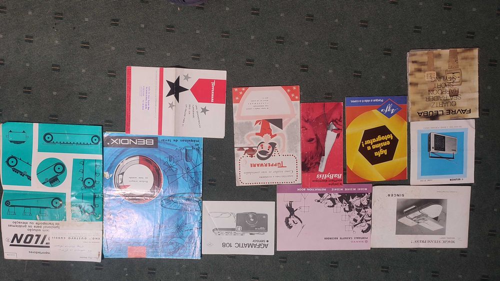 35 Catálogos e folhetos publicitários antigos de marcas diversas