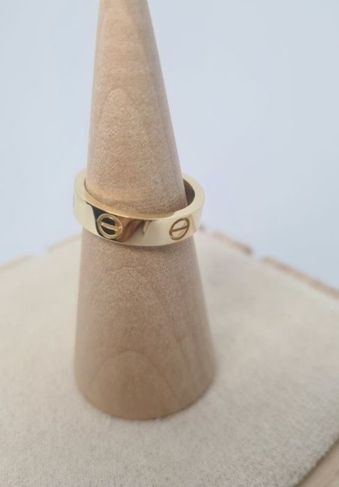 Złoty pierścionek obrączka typu Cartier śrubki p. 585