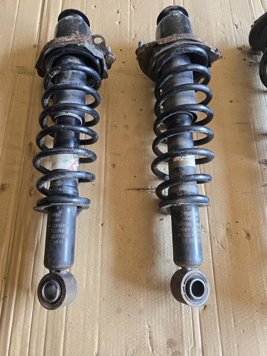 Стойки в сборе Toyota Corolla E12 Verso передние задние Тойота Королла
