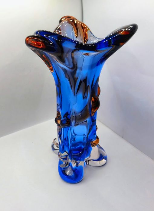 Kolekcjonerski wazon, wys. 30 cm