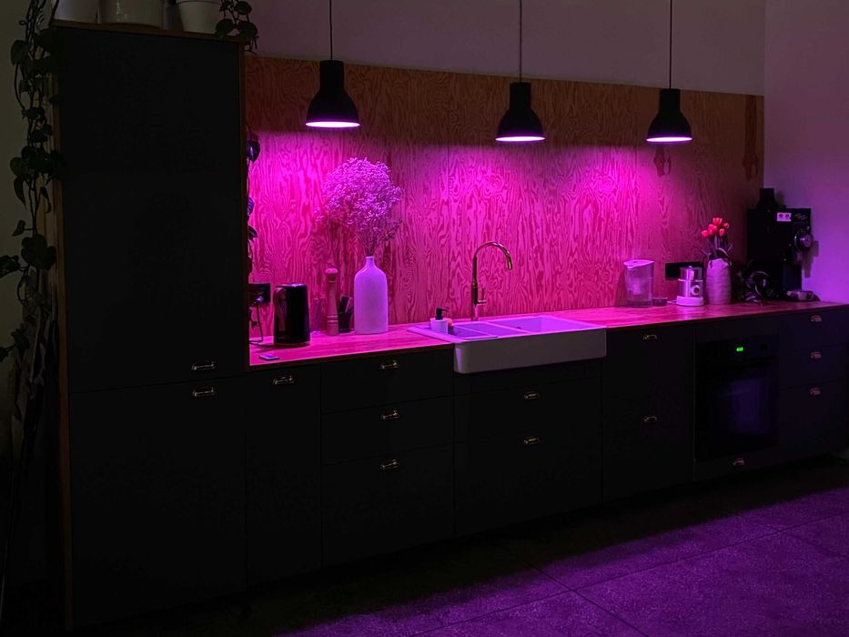 Sala lokal na IMPREZĘ konferencje osiemnastkę 18 warsztaty URODZINY