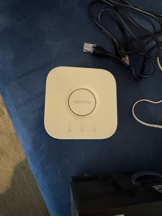 Philips Hue Bridge 2.0 – Estado Impecável em Caixa Original