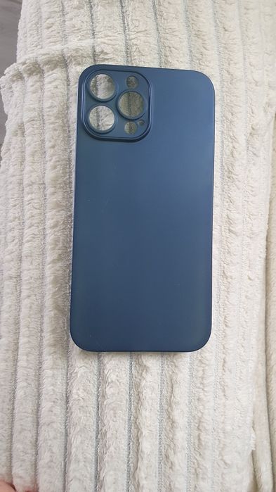 Чехол чохол на IPhone 13 Pro