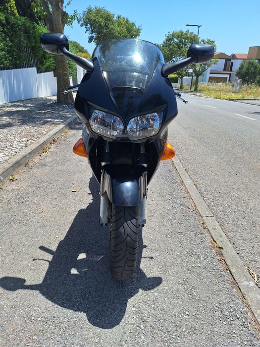 Honda VFR 800 fi  (RC46) Mota Garagem - Muito Estimada
