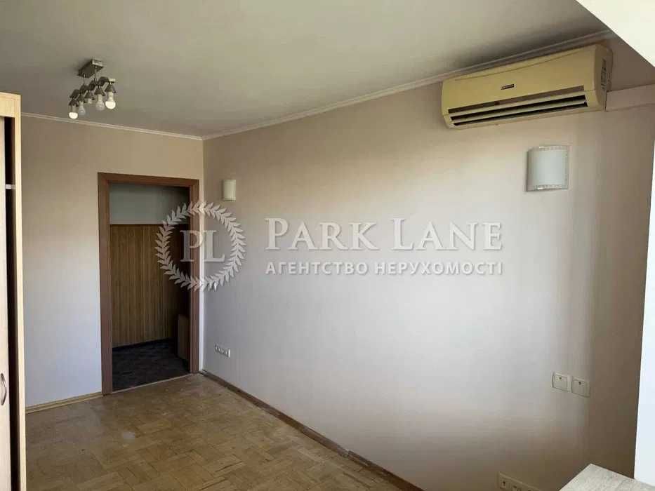 3-кімнатна квартира 62м², ремонт, Голосіївська 16, Деміївська