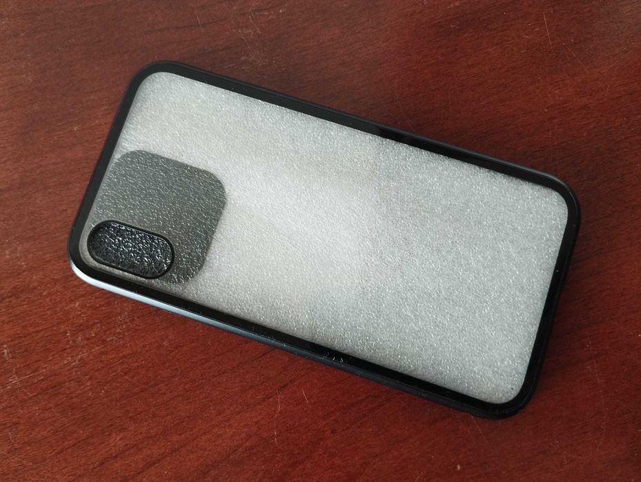 Capa iPhone 14 Pro Plástico Rígido Transparente