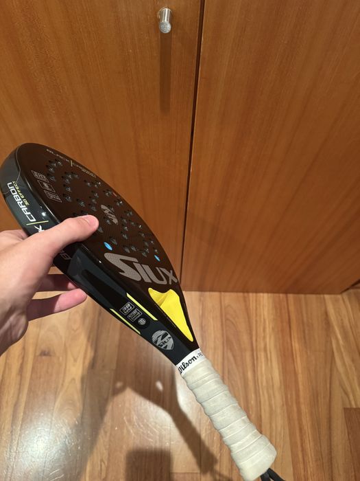 siux  black carbon 3d efect