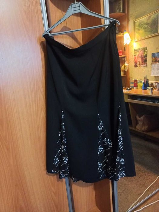 Спідниця літня чорна з вставками, розмір 56 (XXL/3XL), довга