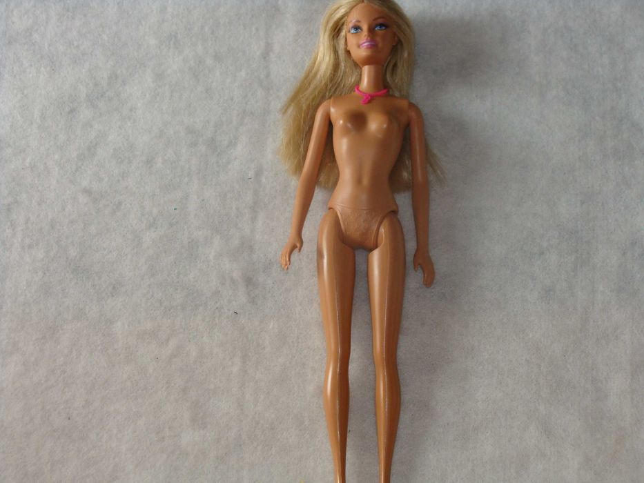 Boneca Barbie (Ref. T7441)