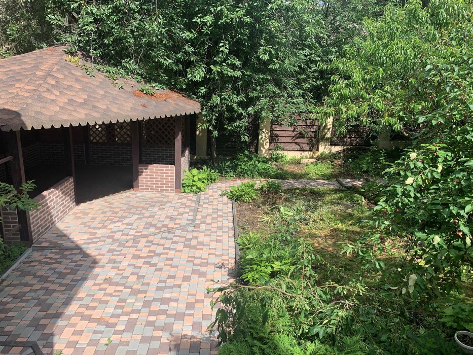 Продаж будинку в центрі, 467 кв.м. Представник власника.