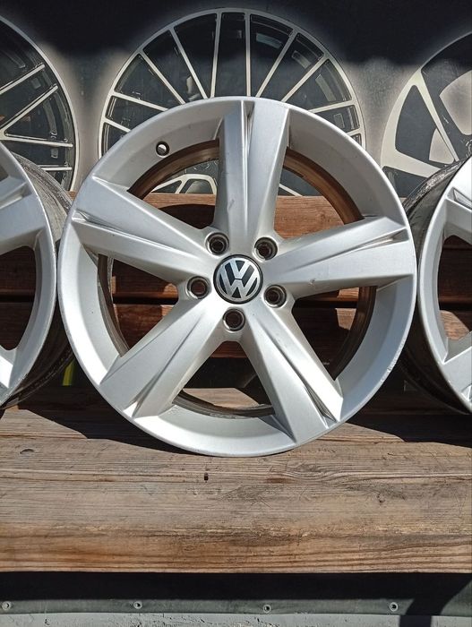 777 Оригинальные диски R17 5/112 VW Caddy Jetta Passat Skoda