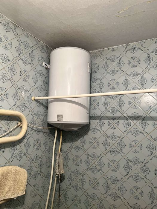 Продаю 3 х к квартиру разделку  ЮТЗ