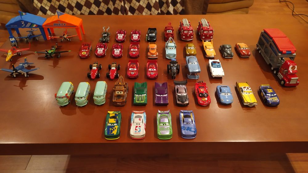 Coleçao Carros da Disney, Carros dos Cars, Originais da Mattel (Novos)