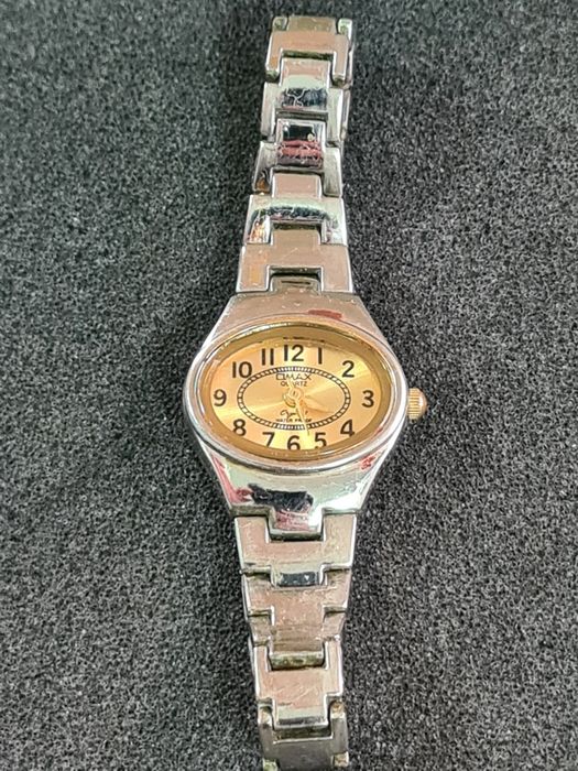 Часы Omax Japan 