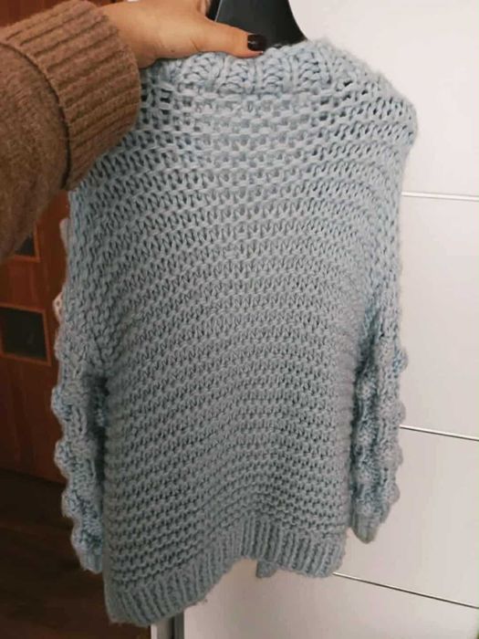 Jasnoniebieski Puszysty Kardigan z Rękawami Bubble, Osley, M-L/38-40