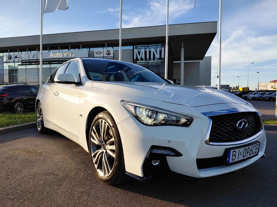 Infiniti Q50