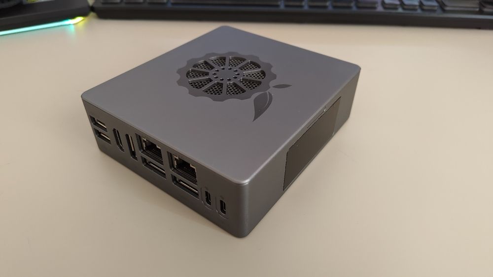 Orange Pi 6 Plus 32GB RAM | Aluminiowa obudowa CNC | Aktywne chłodzenie | Pentesting / Homelab