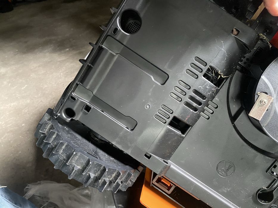 WORX Landroid M700 + garaż + system ACS SPRZEDAJE ZESTAW