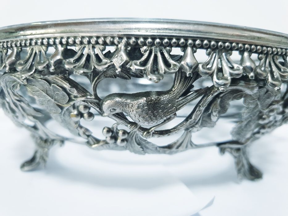 Magnificent 19th-century handled cup with silver plating