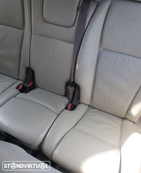 Volvo XC 90 D5 AWD de 2005 para peças