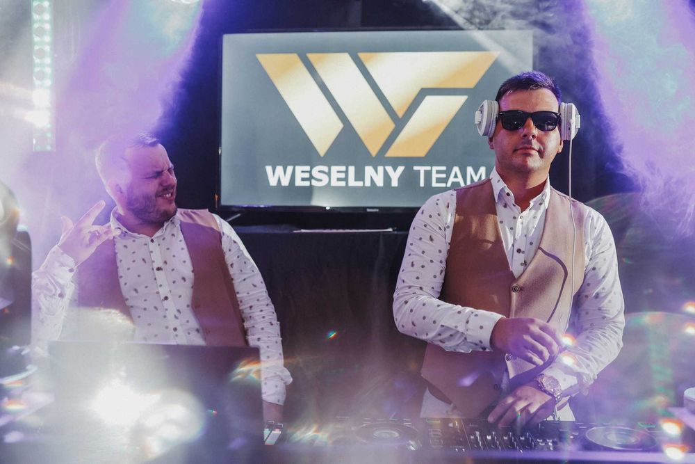 WeselnyTeam, Dj oraz Wodzirej na Wesele, Ciężki dym, Oprawa muzyczna